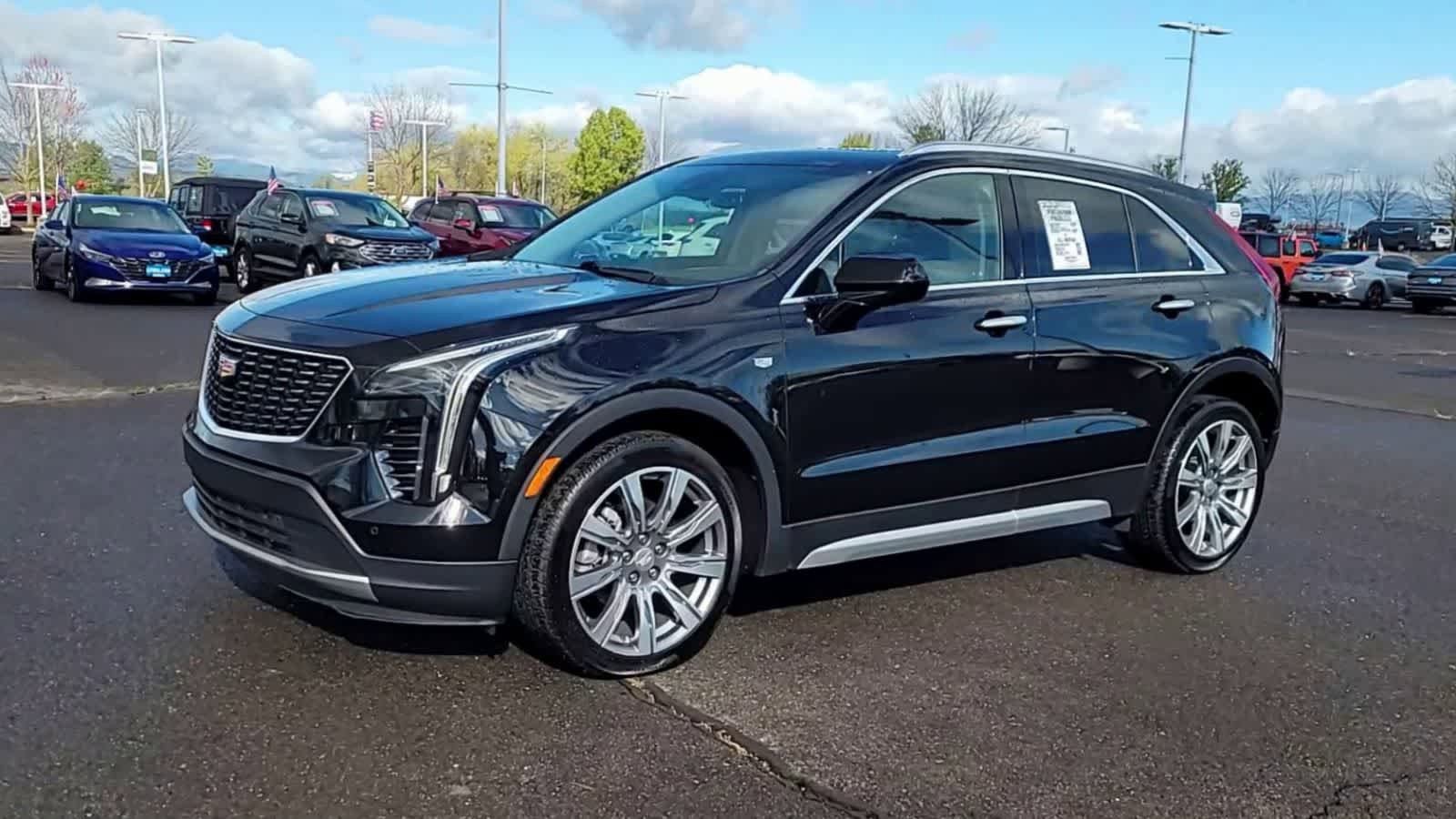 Used 2019 Cadillac XT4 Premium Luxury w/ Technology Package image 4