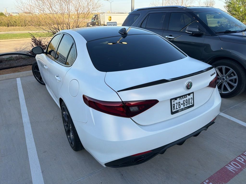 Used 2019 Alfa Romeo Giulia Ti Sport w/ Quick Order Package 22U Sport image 20