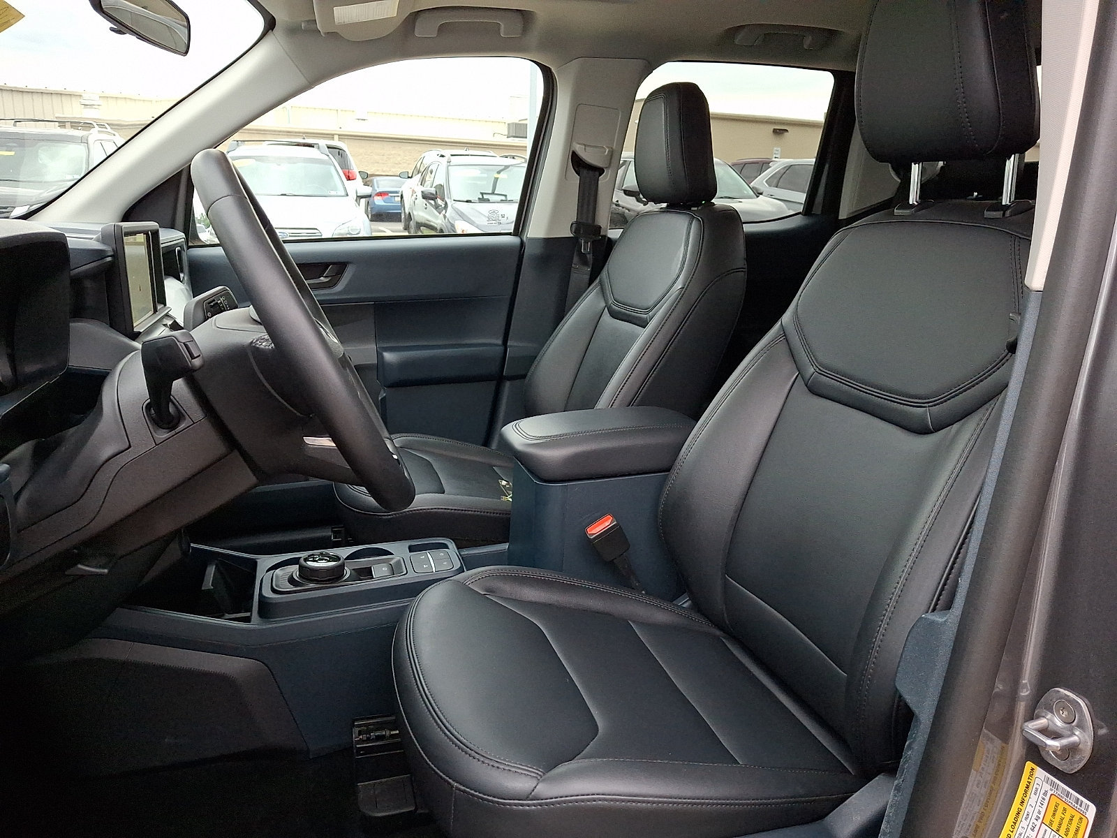 Used 2023 Ford Maverick Lariat w/ Lariat Luxury Package AWD/4WD image 12