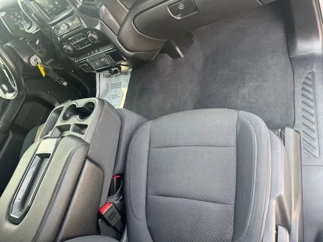 Used 2019 Chevrolet Silverado 1500 Custom w/ Custom Convenience Package AWD/4WD image 15