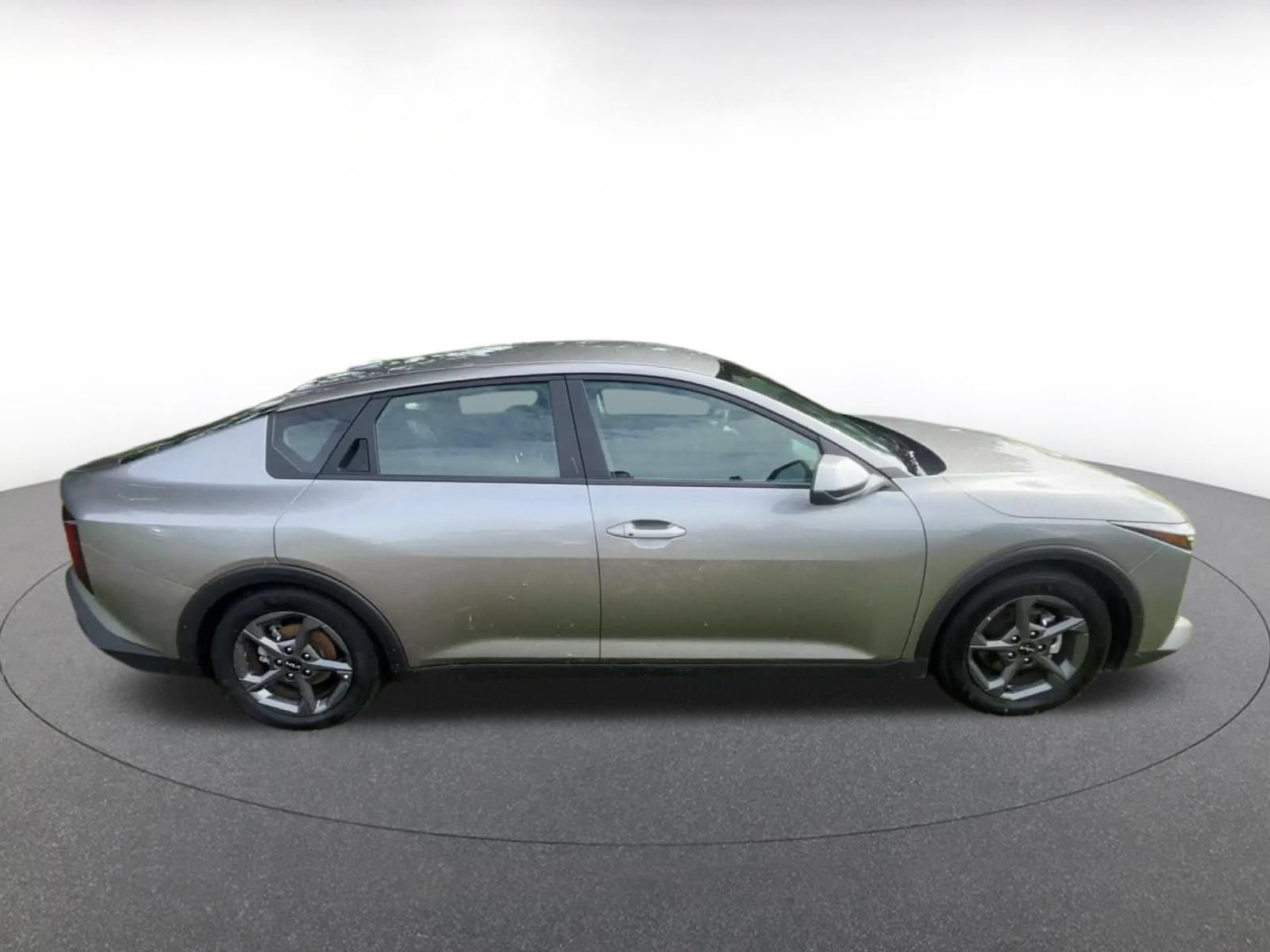 Used 2025 Kia K4 FWD image 15