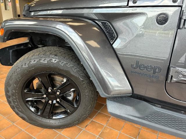 Used 2021 Jeep Wrangler Unlimited Sahara image 8