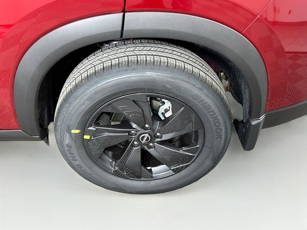 New 2026 Nissan Rogue SV image 25