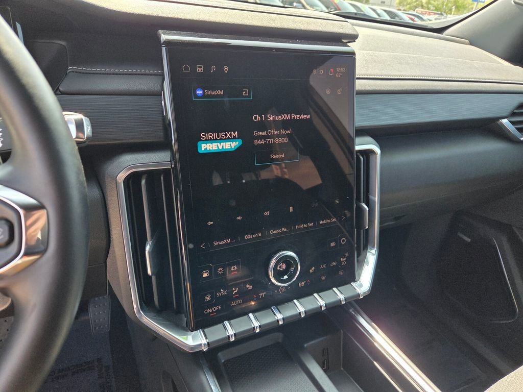 Certified 2025 GMC Acadia Elevation image 25