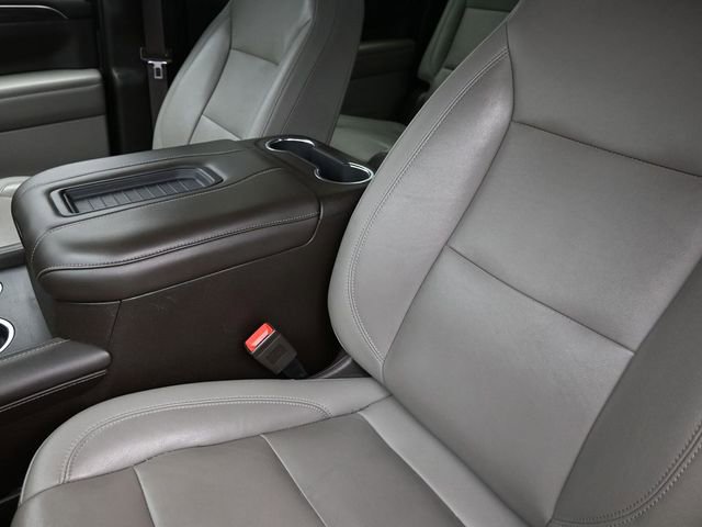 Used 2021 Chevrolet Suburban Z71 w/ Z71 Off-Road Package image 17