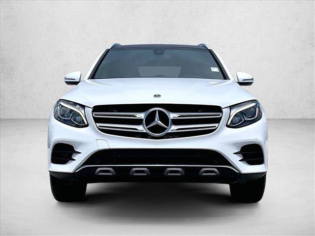 Used 2019 Mercedes-Benz GLC 300 4MATIC image 3