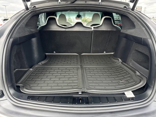 Used 2023 Tesla Model X image 16