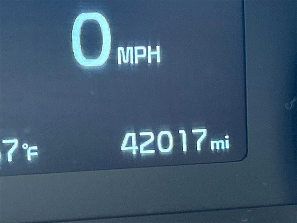 Used 2022 Kia Telluride S image 30