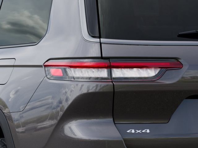 New 2026 Jeep Grand Cherokee L Limited AWD/4WD image 9