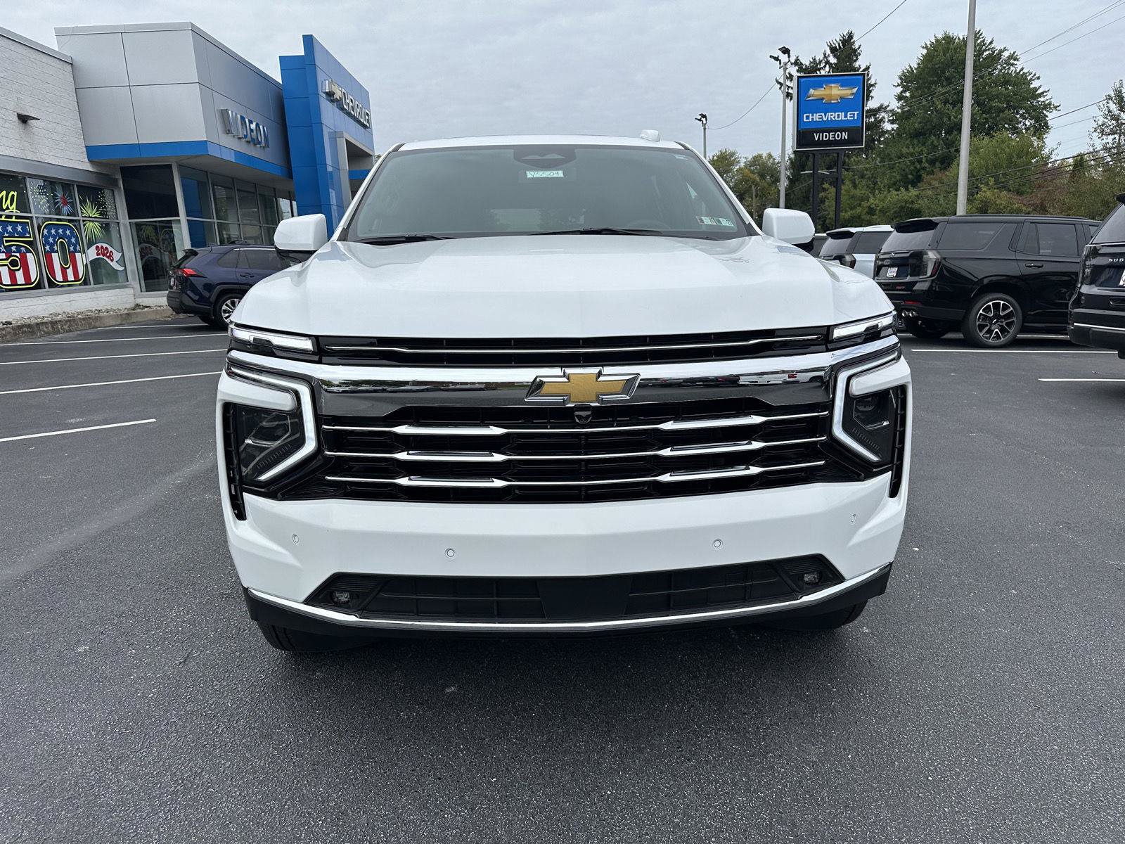 New 2027 Chevrolet Tahoe LT w/ Comfort Package AWD/4WD image 2