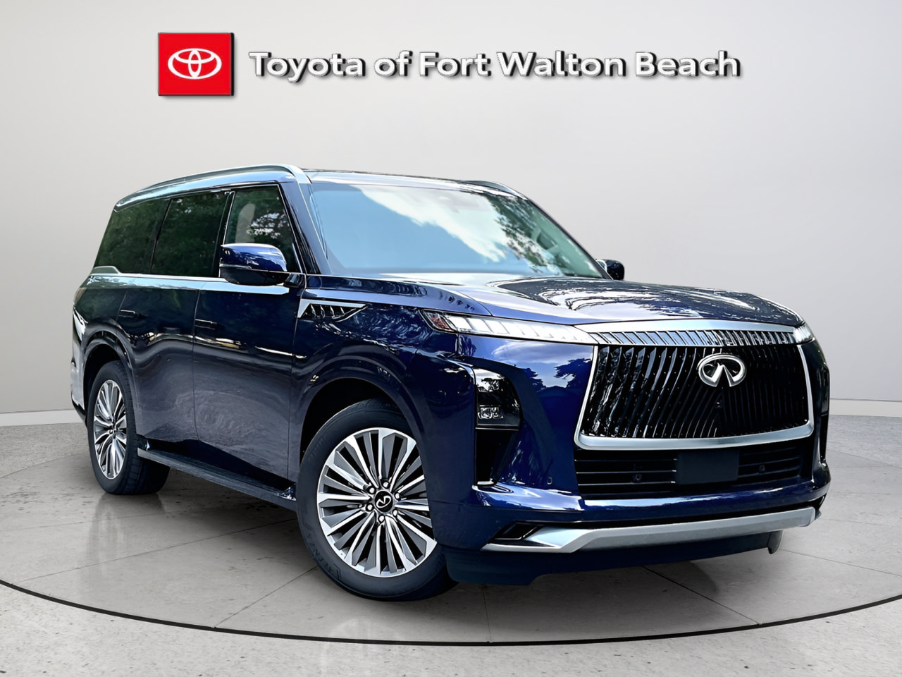 Used 2025 INFINITI QX80 Luxe