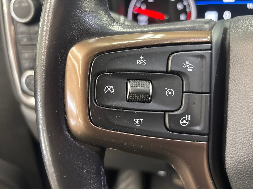 Used 2021 Chevrolet Silverado 1500 High Country image 30