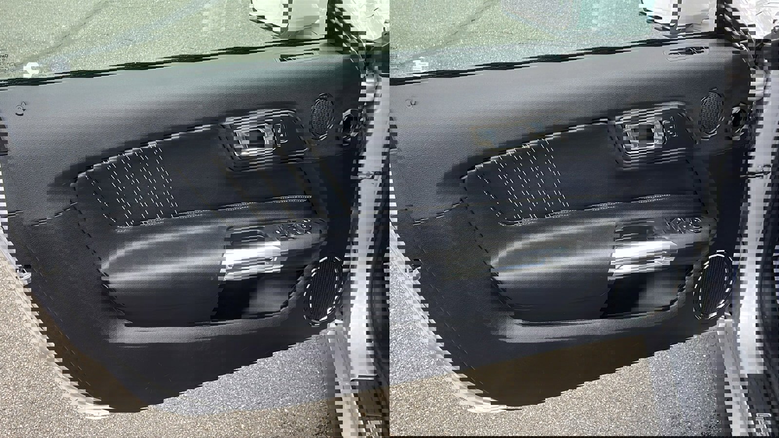 Used 2019 Ford Mustang GT Premium image 9