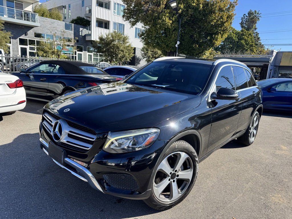 Used 2019 Mercedes-Benz GLC 300 image 1