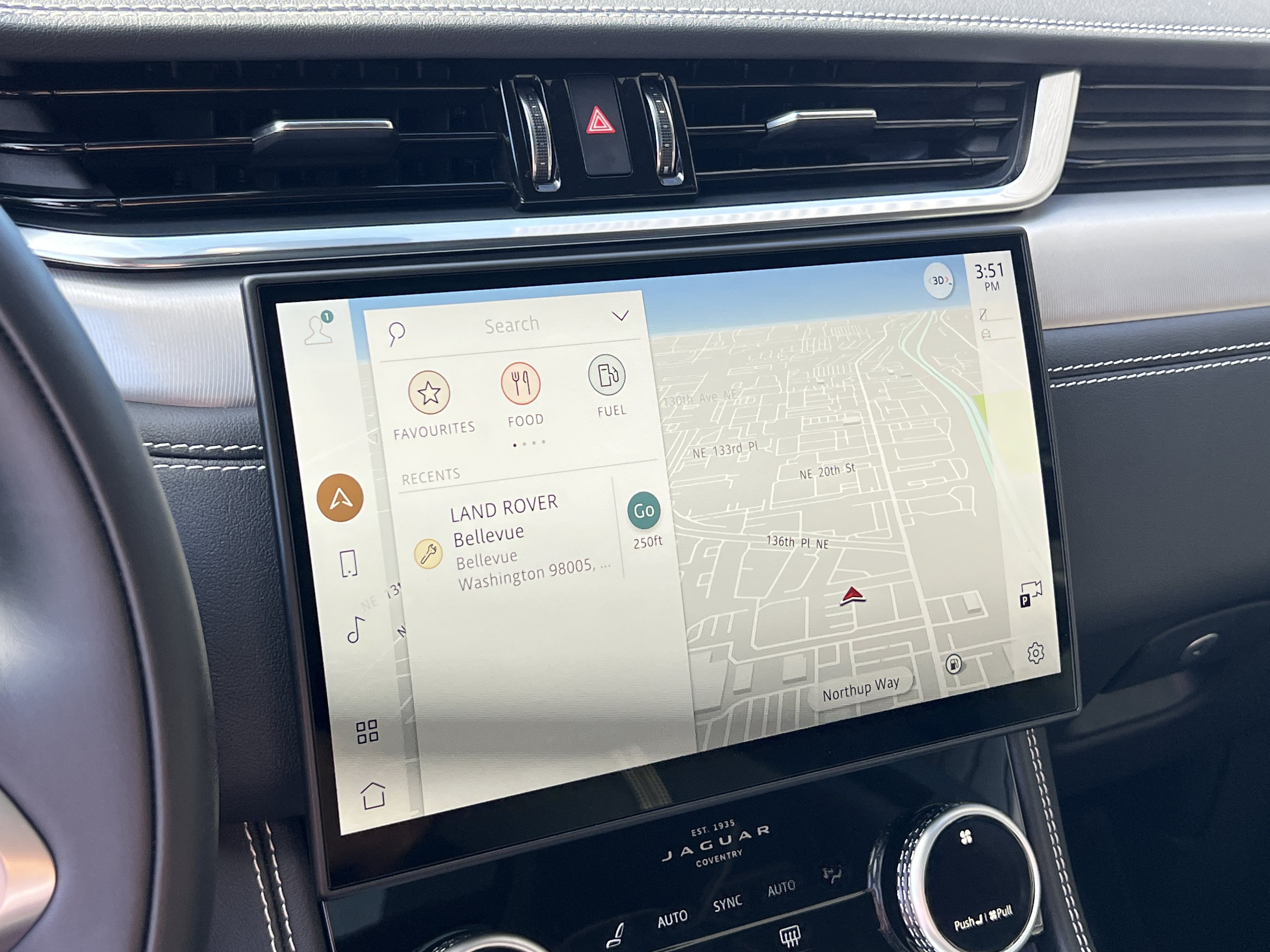 Certified 2025 Jaguar F-PACE R-Dynamic S AWD/4WD image 26