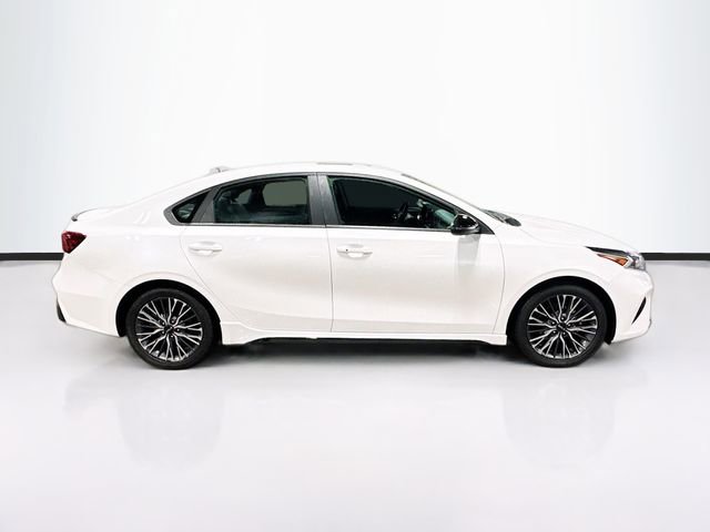 Used 2023 Kia Forte GT-Line w/ GT-Line Premium Package FWD image 8