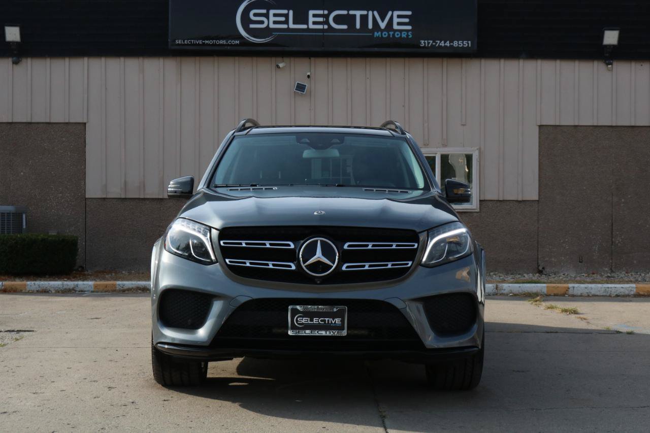 Used 2018 Mercedes-Benz GLS 550 4MATIC image 2