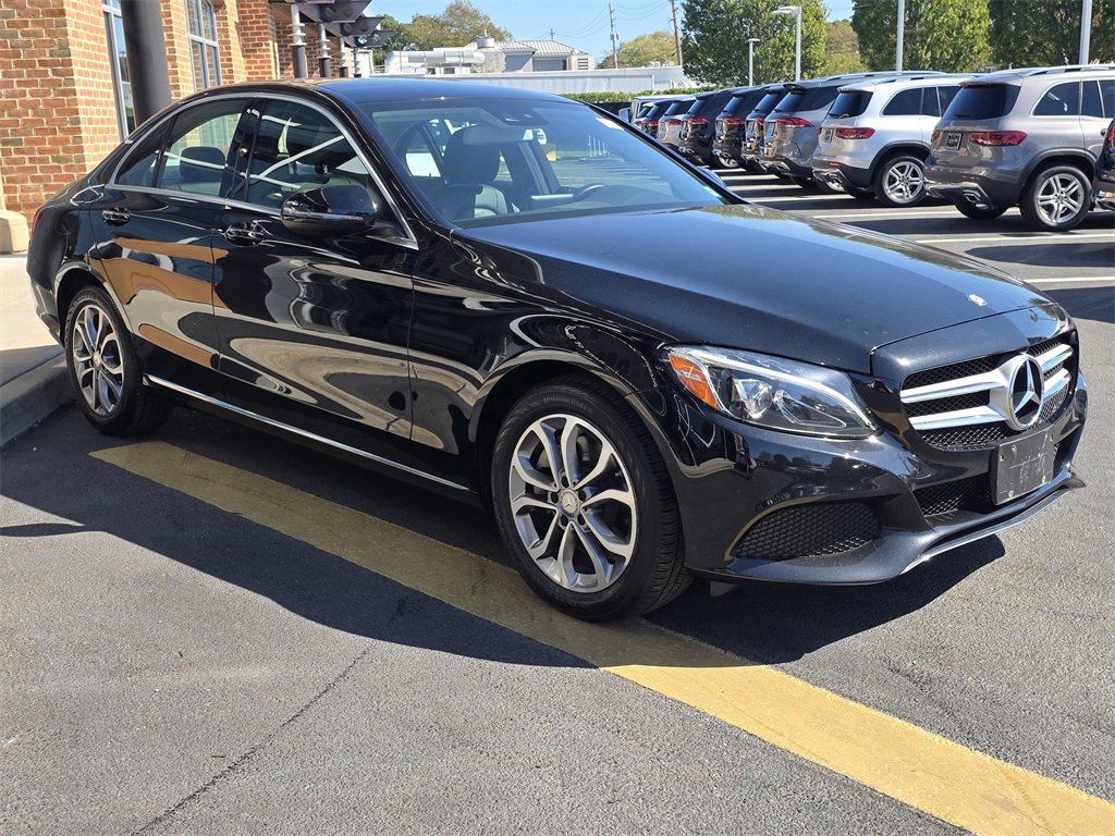 Used 2017 Mercedes-Benz C 300 4MATIC Sedan image 5
