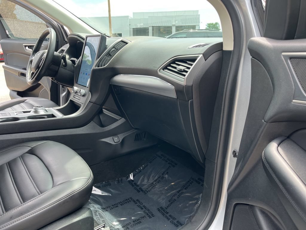 Used 2022 Ford Edge SEL AWD/4WD image 30