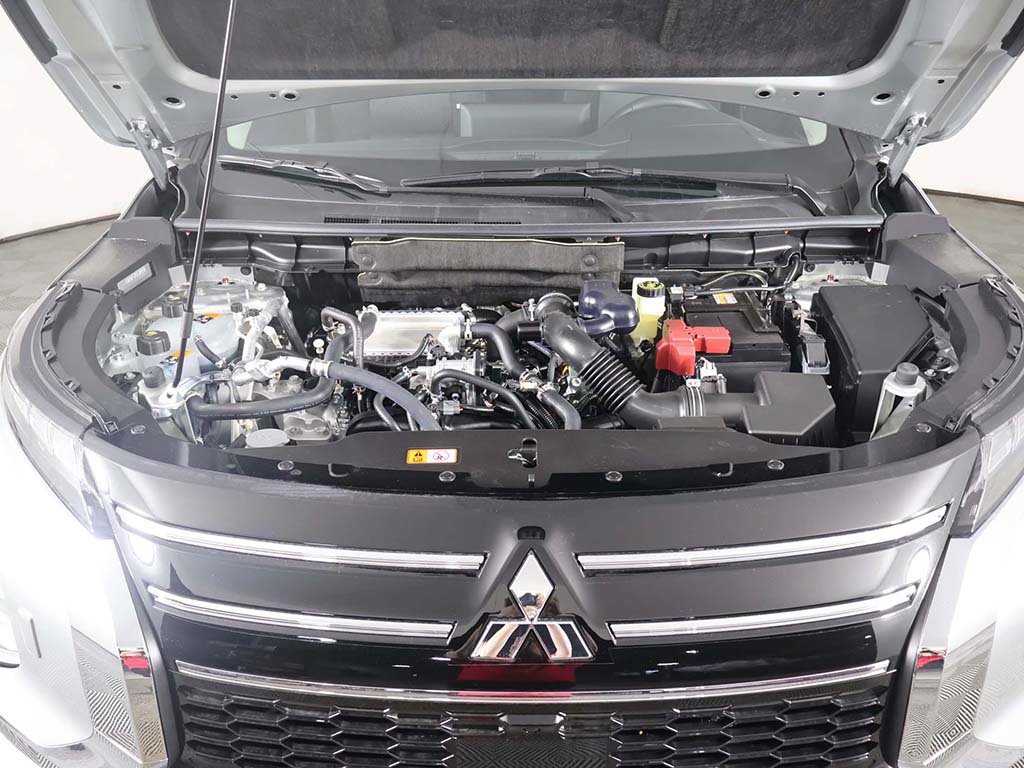 New 2026 Mitsubishi Outlander ES AWD/4WD image 19