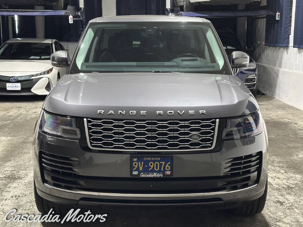 Used 2018 Land Rover Range Rover Supercharged AWD/4WD image 3