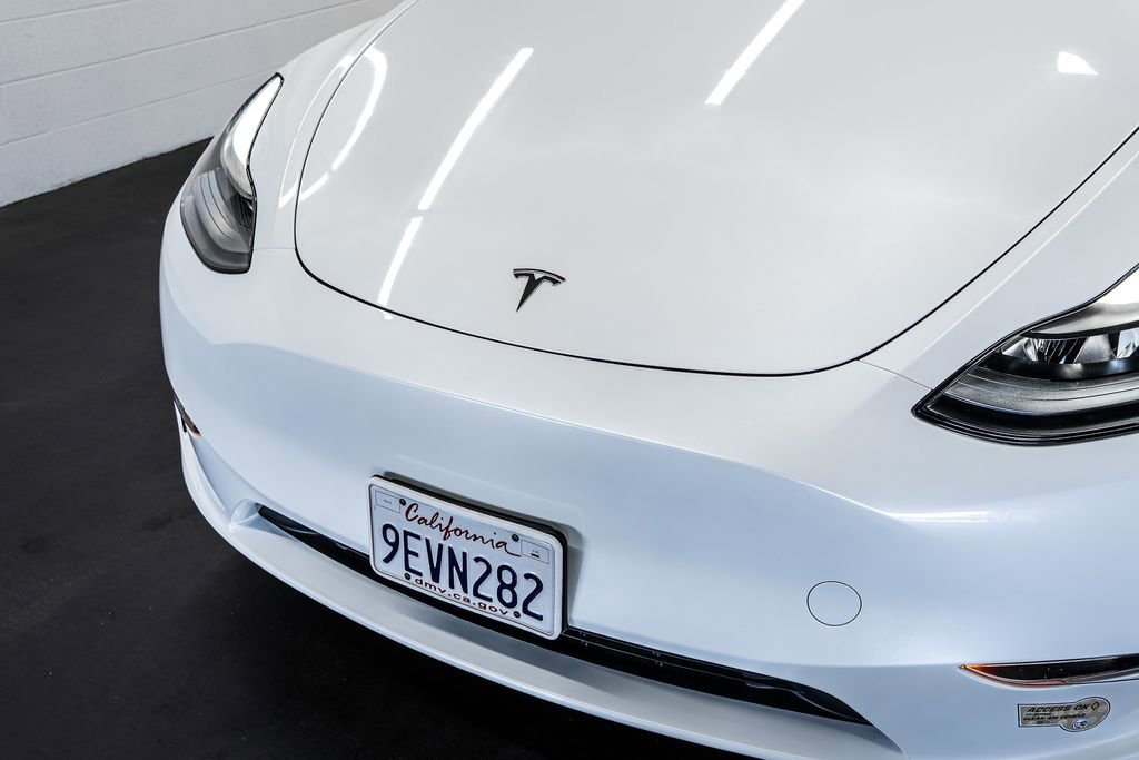 Used 2023 Tesla Model Y Performance AWD/4WD image 10