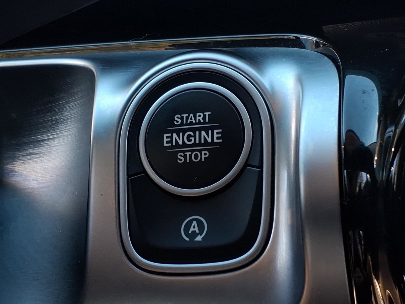 Used 2023 Mercedes-Benz GLB 250 4MATIC image 25