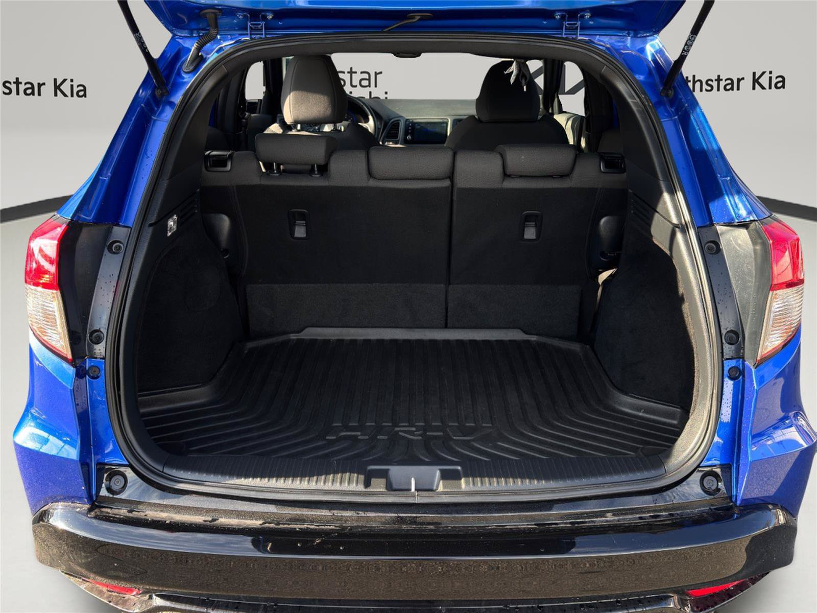 Used 2022 Honda HR-V Sport image 25