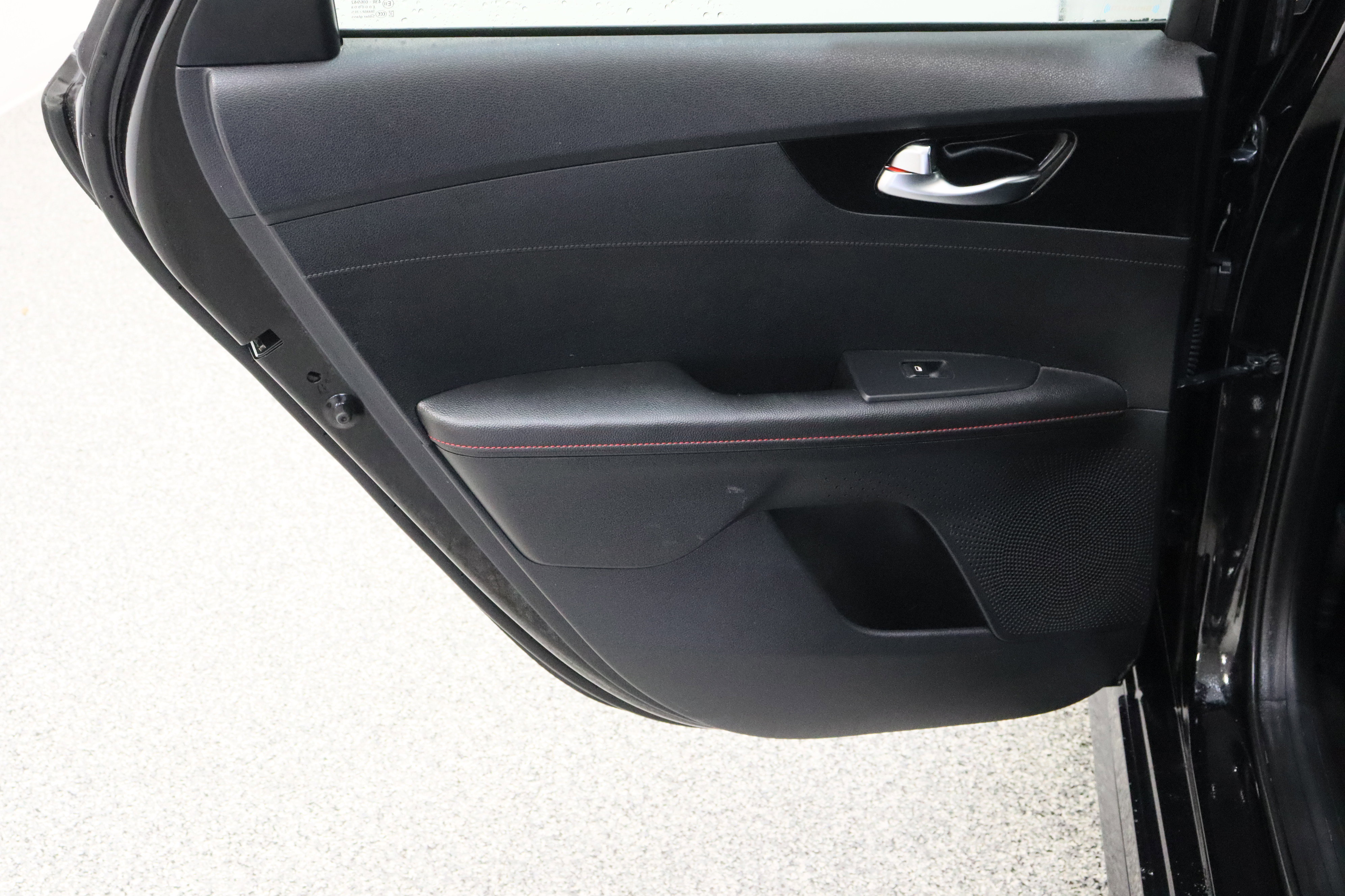 Used 2020 Kia Forte GT FWD image 24