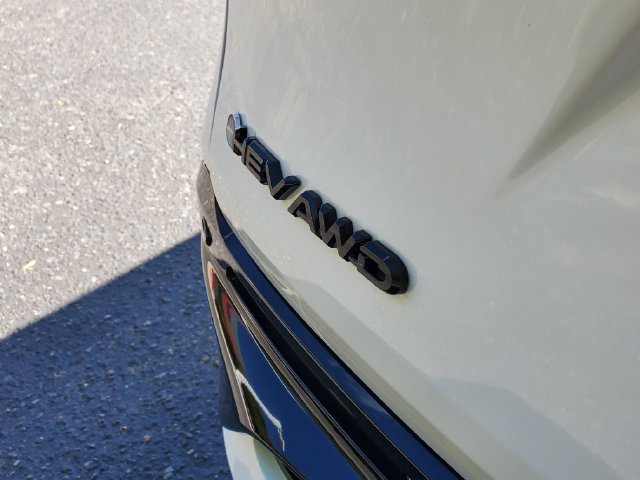 Used 2026 Toyota Sienna XSE AWD/4WD image 7