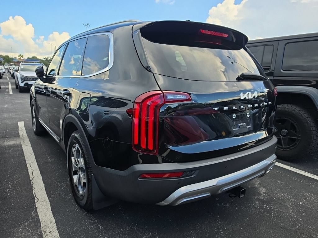 Used 2022 Kia Telluride EX FWD image 12