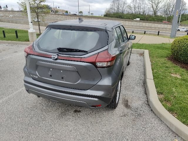 Used 2024 Nissan Kicks S image 14