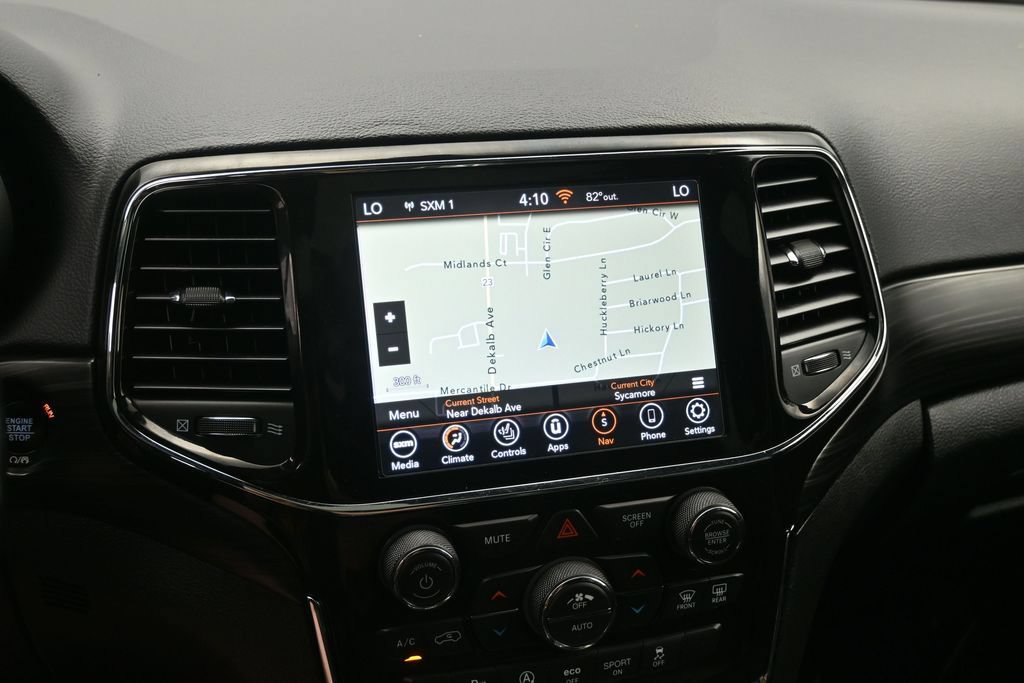 Used 2021 Jeep Grand Cherokee Laredo X AWD/4WD image 18