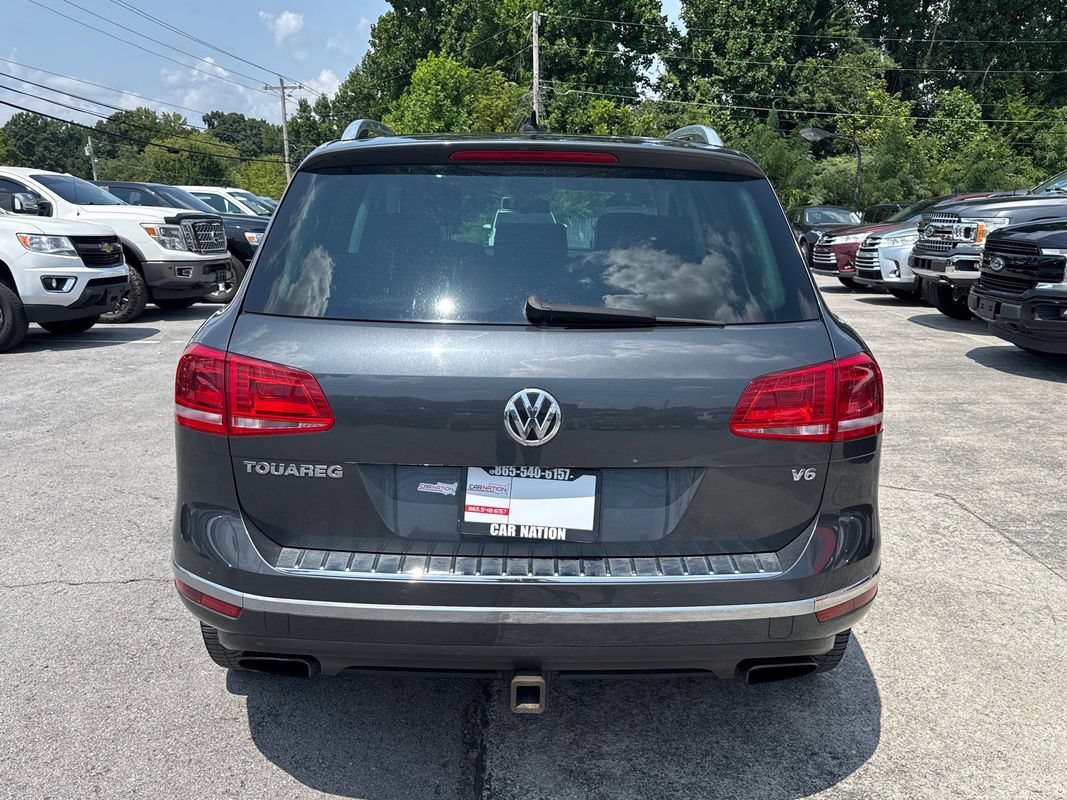 Used 2016 Volkswagen Touareg VR6 AWD/4WD image 5