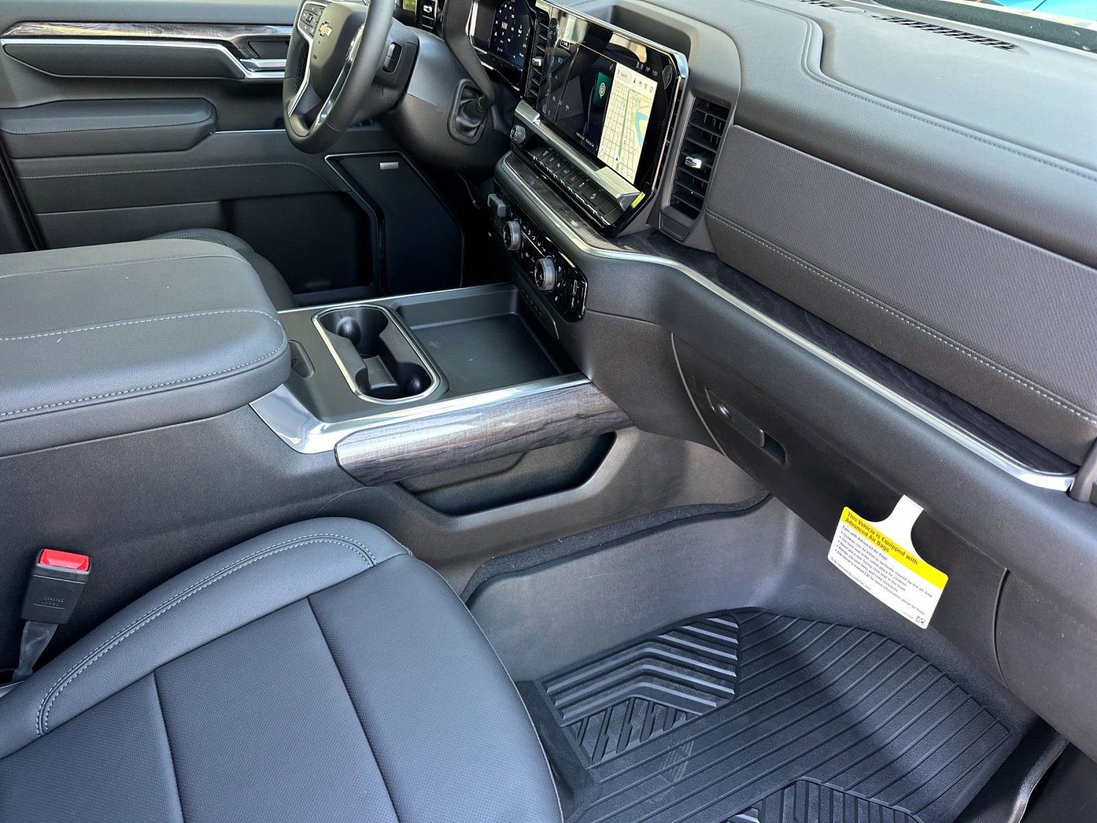 New 2026 Chevrolet Silverado 2500 LTZ w/ LTZ Premium Package AWD/4WD image 16