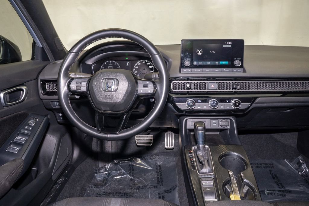 Used 2024 Honda Civic Sport image 2