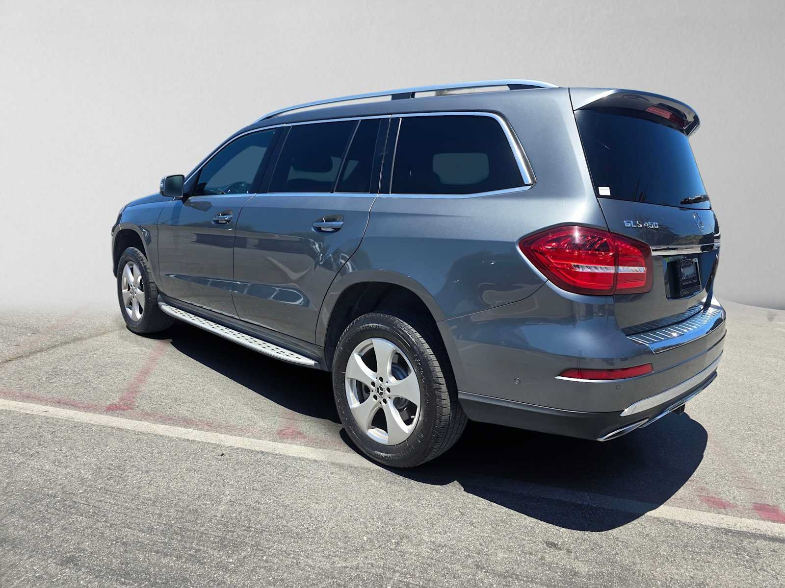 Used 2019 Mercedes-Benz GLS 450 4MATIC image 3