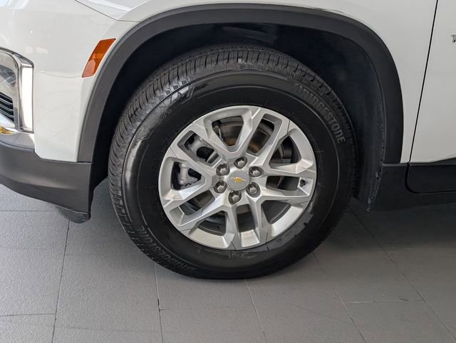 Certified 2022 Chevrolet Traverse LS FWD image 4