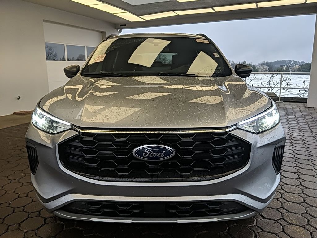 Certified 2024 Ford Escape ST-Line w/ Tech Pack #1 video 2