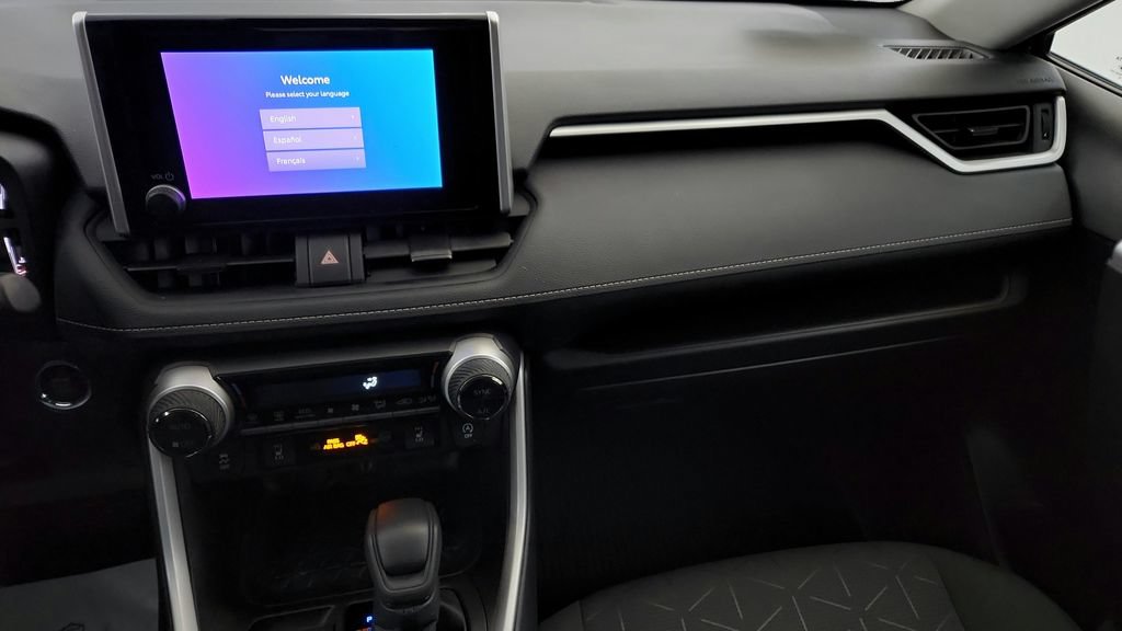 Certified 2024 Toyota RAV4 XLE AWD/4WD image 29