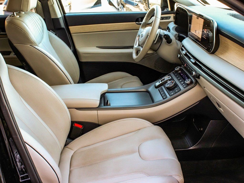 Used 2023 Hyundai Palisade Limited AWD/4WD image 45