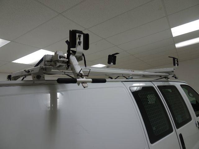 Used 2015 Chevrolet Express 2500 RWD image 12