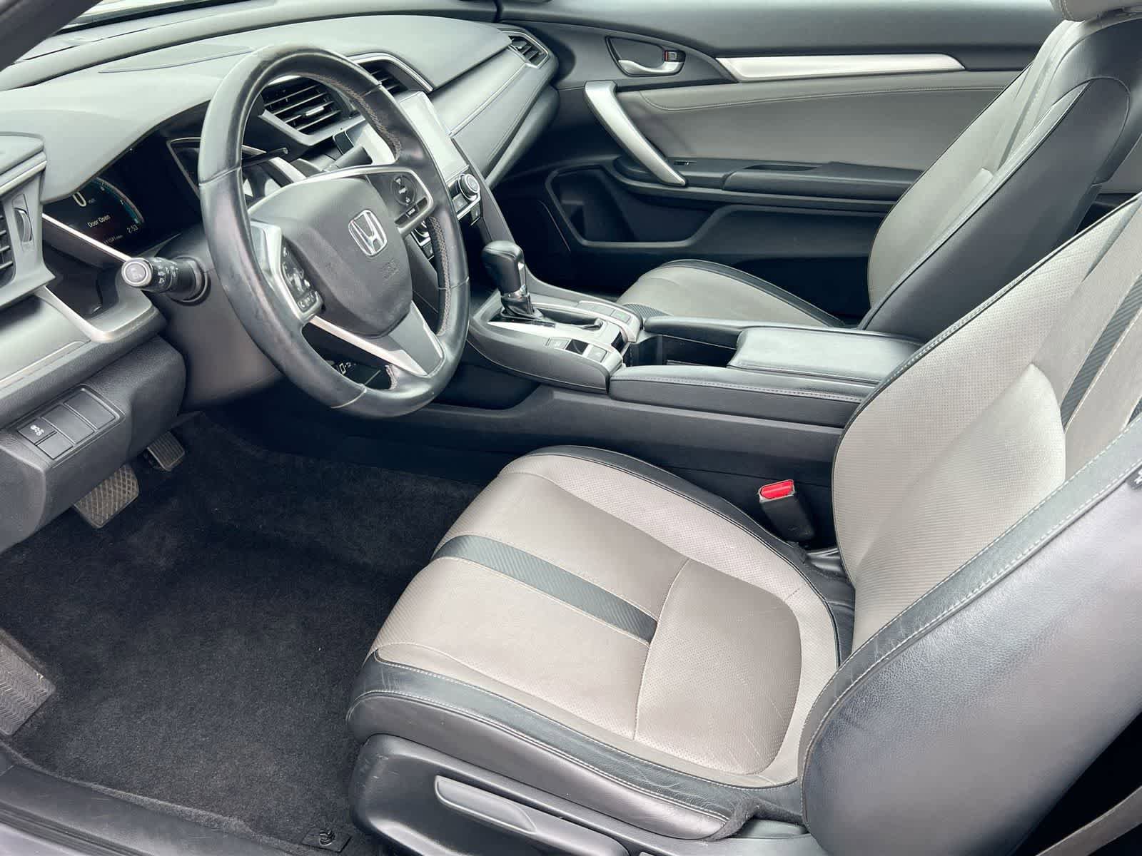 Used 2017 Honda Civic EX-L image 10