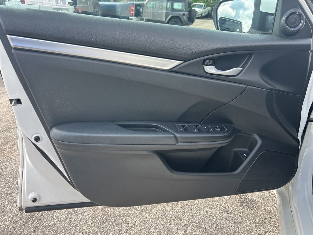 Used 2020 Honda Civic Sport image 29