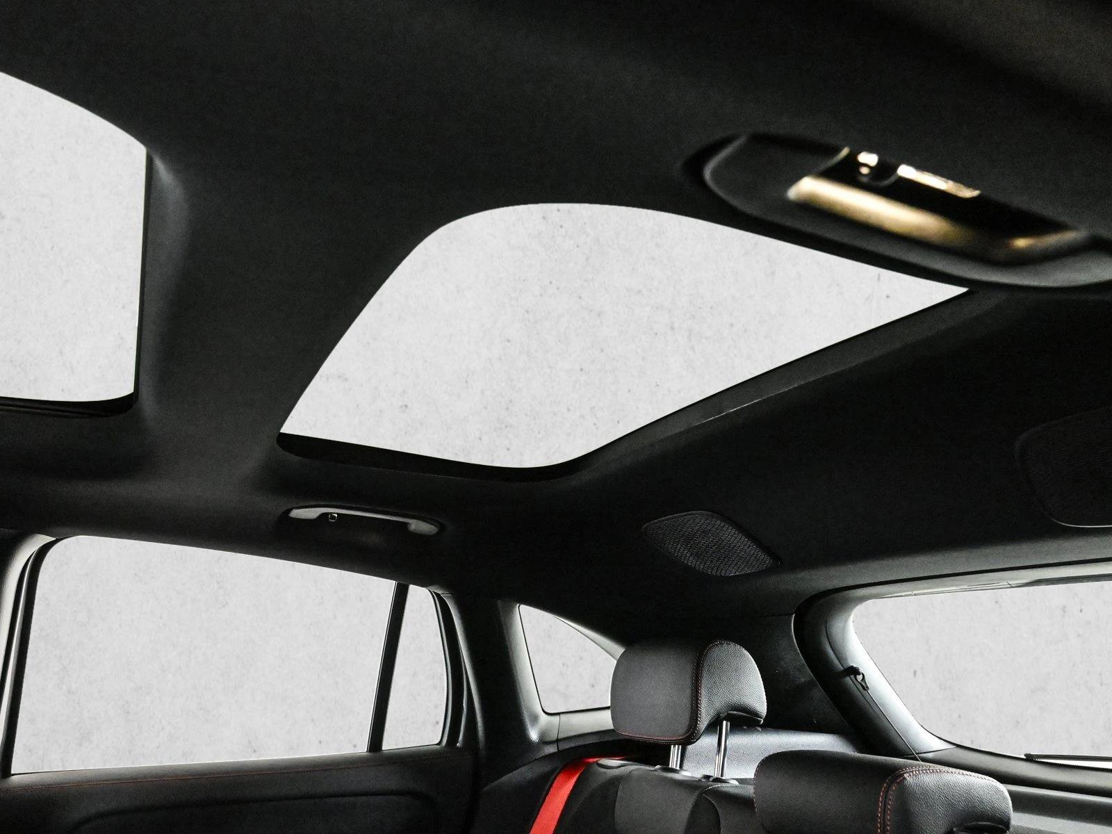 Certified 2025 Mercedes-Benz GLA 35 AMG 4MATIC image 21