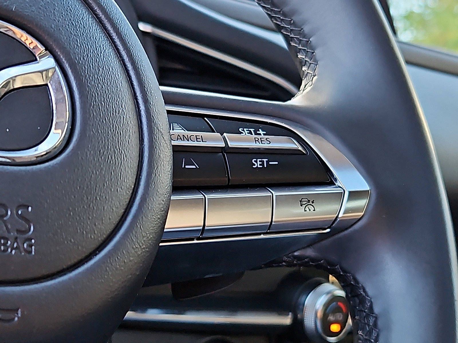 Used 2022 MAZDA CX-30 AWD 2.5 S w/ Premium Package image 22