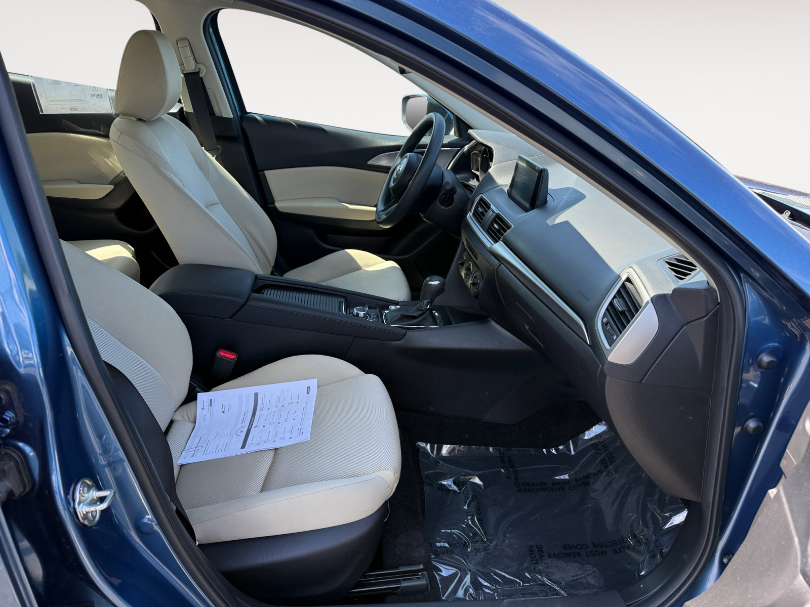 Used 2018 MAZDA MAZDA3 Sport FWD image 19