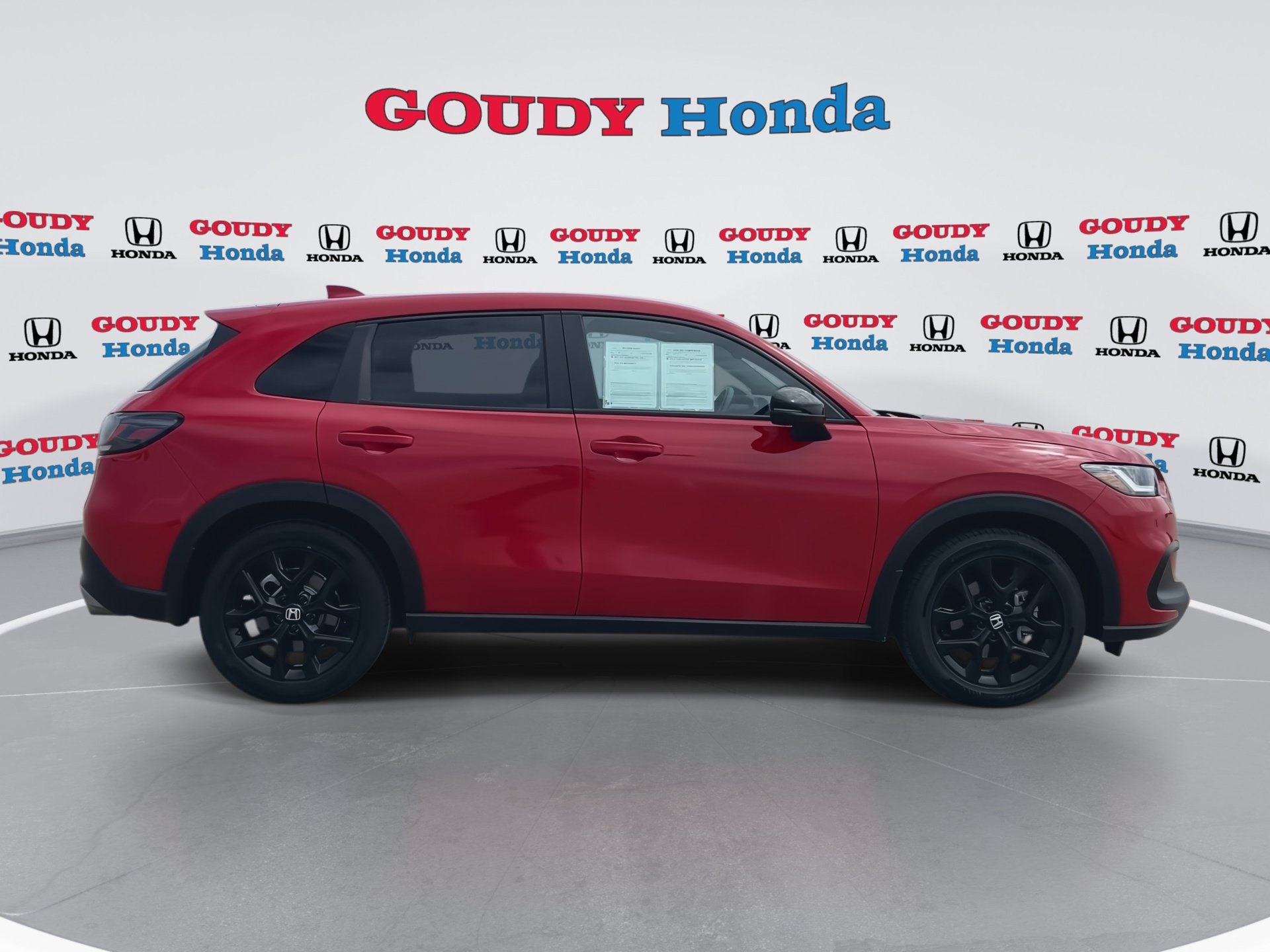 Certified 2025 Honda HR-V Sport image 9