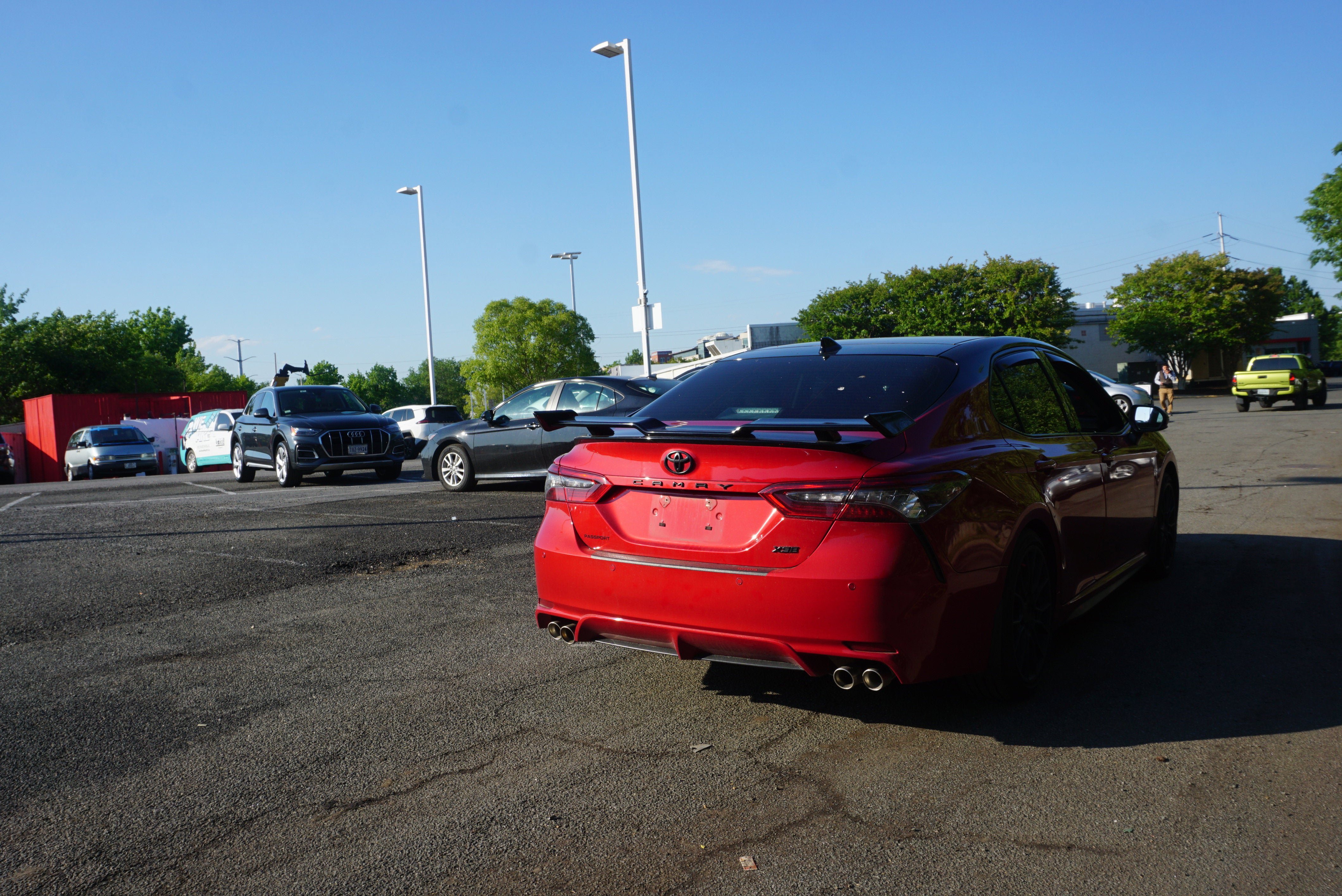 Used 2022 Toyota Camry XSE w/ Navigation Package FWD image 3