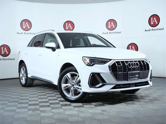 Certified 2024 Audi Q3 2.0T Premium Plus w/ Premium Plus Package